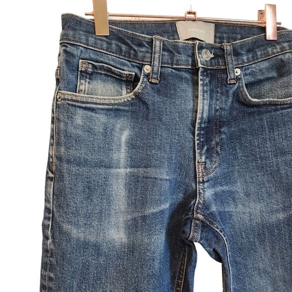 Everlane Distressed Fading Slim Straight Jeans - Picture 4 of 9